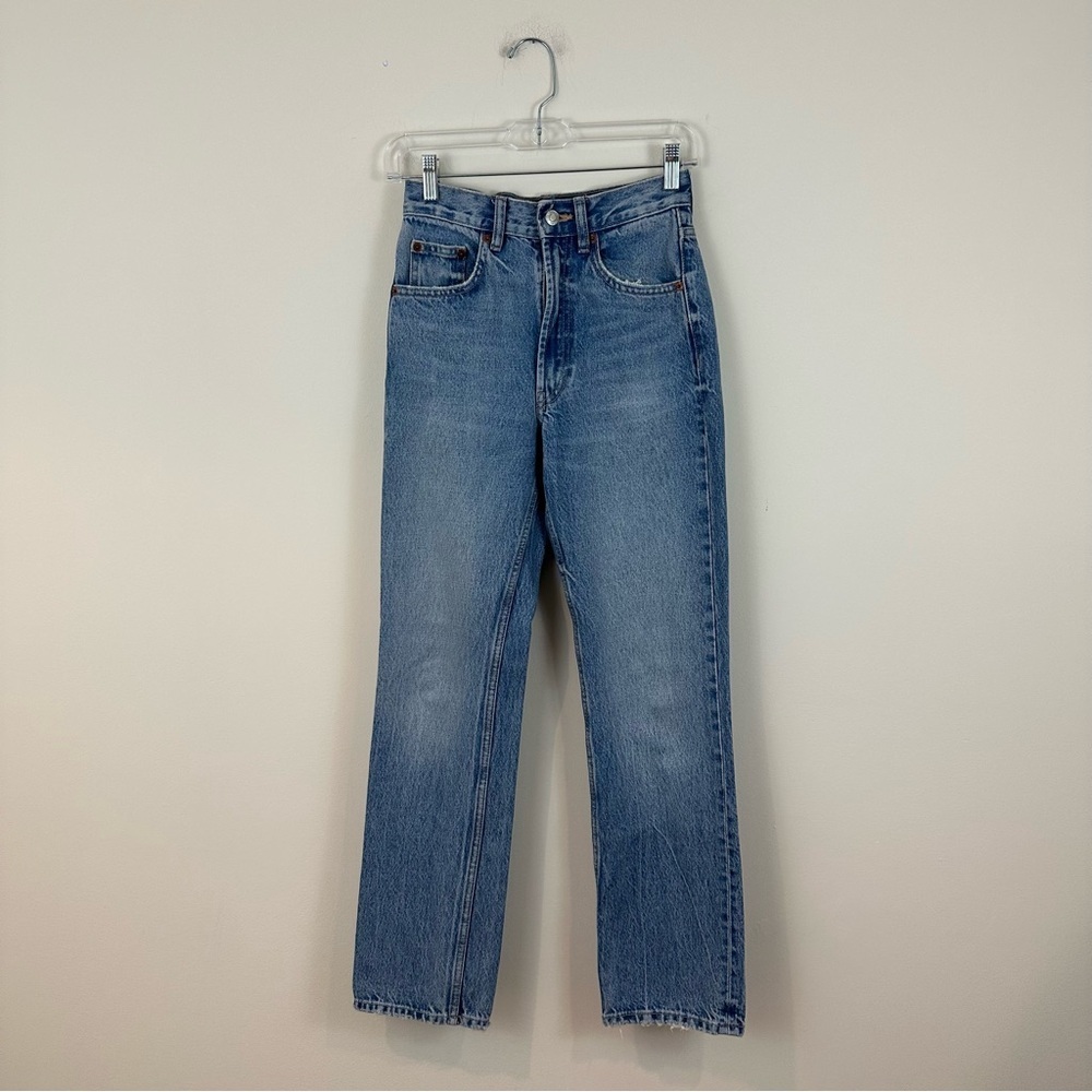 Zara Medium Wash Straight-Leg Blue Jeans Raw Hem Size 0 Women's